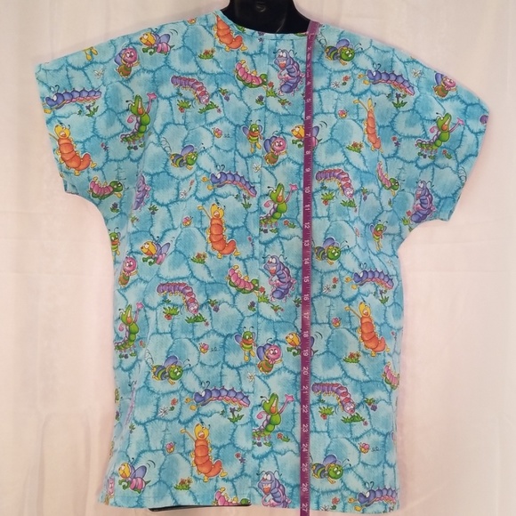 Simply basic scrub top - Picture 5 of 7